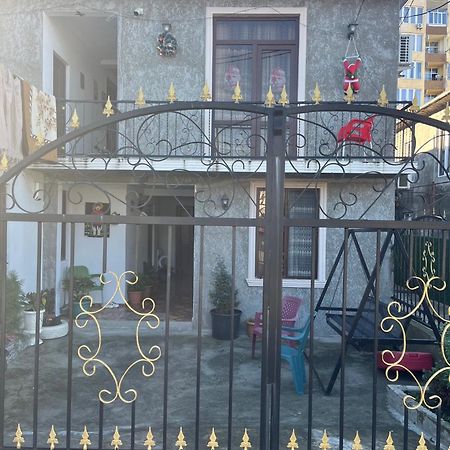 Hotel Firosmani House Kobuleti Esterno foto